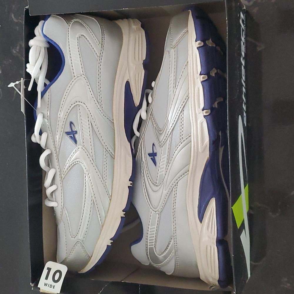 New Athletech Sneakers Size 10W